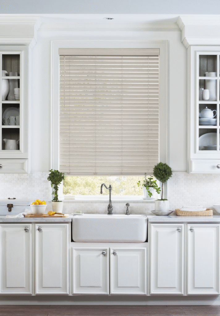 2023_EW_SL_Faux Wood_Kitchen_RT